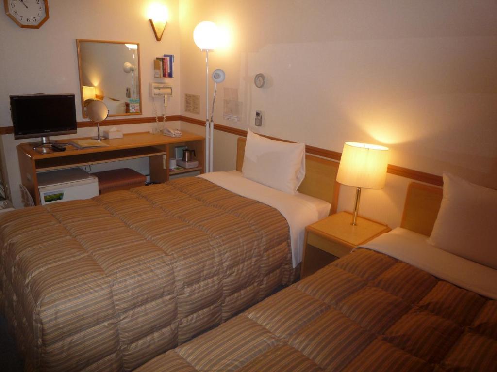 Toyoko Inn Hiroshima Heiwa-Odori Kültér fotó