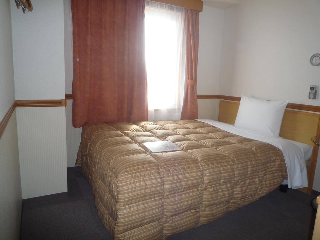 Toyoko Inn Hiroshima Heiwa-Odori Kültér fotó