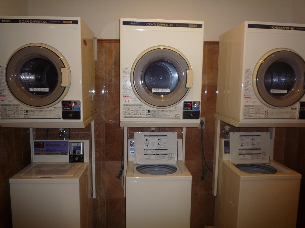 Toyoko Inn Hiroshima Heiwa-Odori Kültér fotó